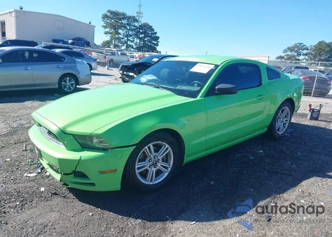 2014 Ford Mustang V6 из США, поврежденный, VIN 1ZVBP8AM0E5273709